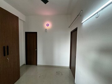Room in 1 BHK Apartment at AVL 36 Gurgaon, Sector 36 – for Rent