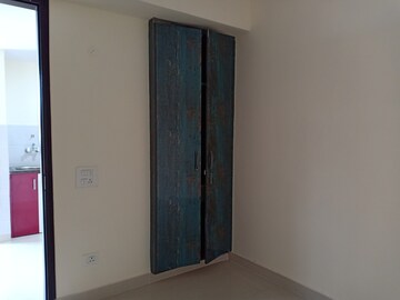 Room in 1 BHK Apartment at Khirki Extension – for Rent