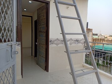 Building Lobby in 1 BHK Apartment at Khirki Extension – for Rent