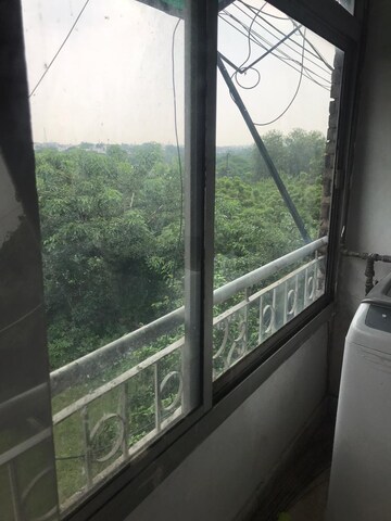 Balcony in 2 BHK Apartment at Panchsheel Park – for Rent