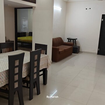 Living Room in 3 BHK Builder Floor at Sector 52 – for Rent