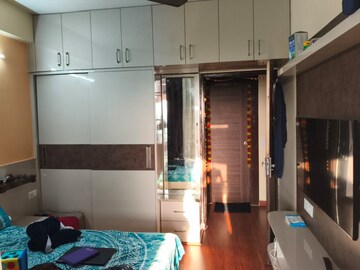 Room in 2 BHK Apartment at Signature Global Synera, Sector 81 – for Sale
