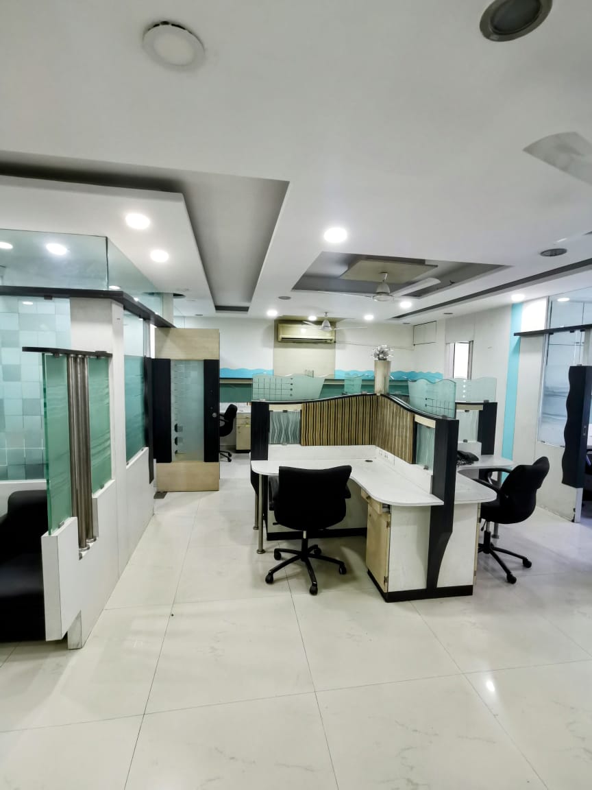 Office Space For Sale in Ishwar Parmar Trade Centre