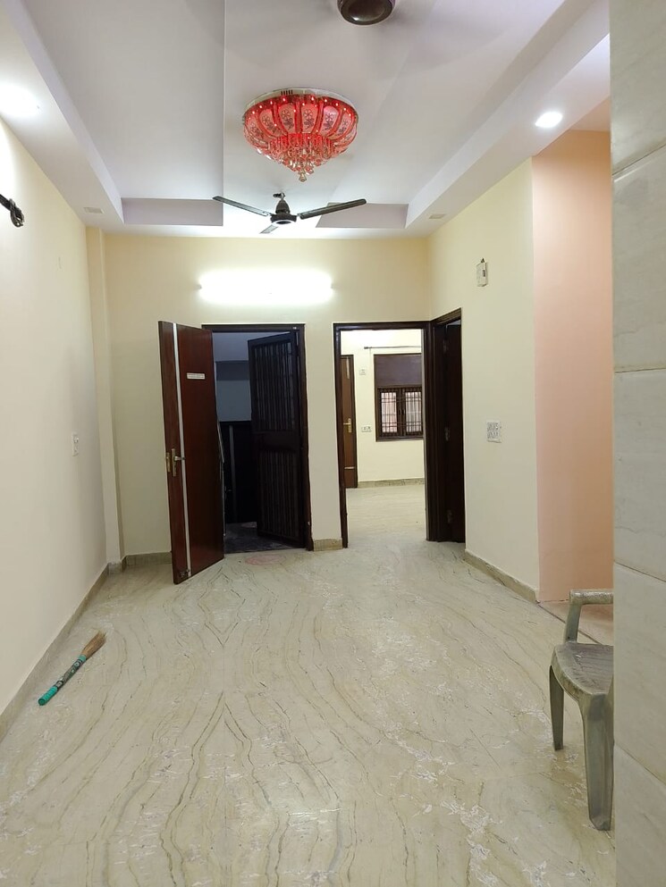 Room, paschim vihar 2 Bedroom 850 Sq.Ft. Builder Floor In Paschim Vihar Delhi 8262937