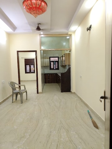 2 BHK Builder Floor For Rent in Paschim Vihar Delhi  8262937