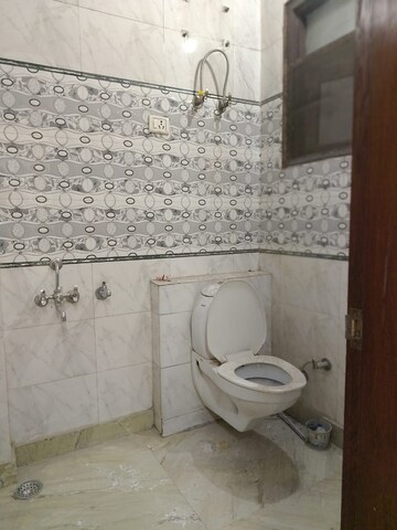 Bathroom in 2 BHK Builder Floor at Paschim Vihar – for Rent