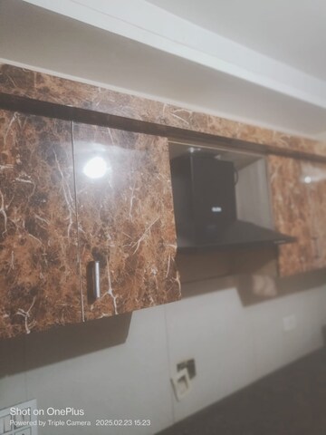 Furnished Amenities in 2 BHK Builder Floor at MKS La Royale, Indrapuram – for Sale