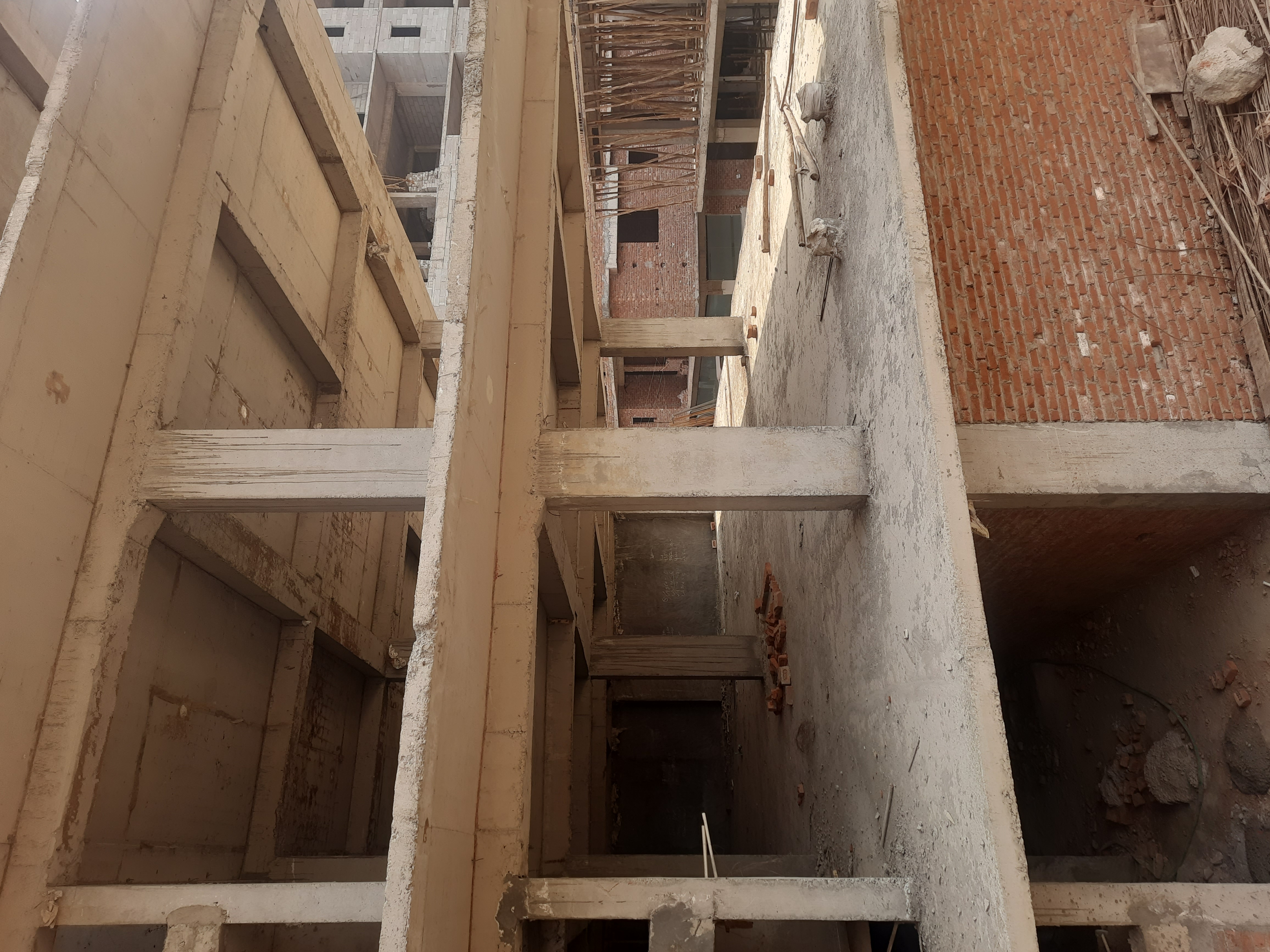 2 BHK 800 Sq.Ft. Apartment in Hindon Vihar