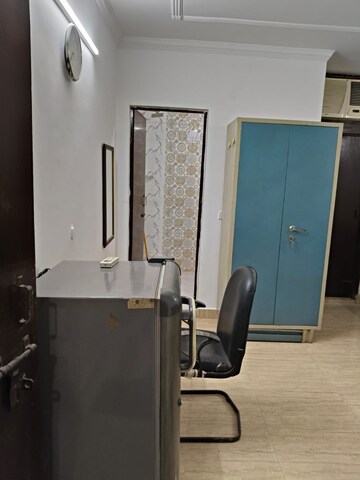 Master Bedroom in 1 RK Builder Floor at Arjun Nagar – for Rent