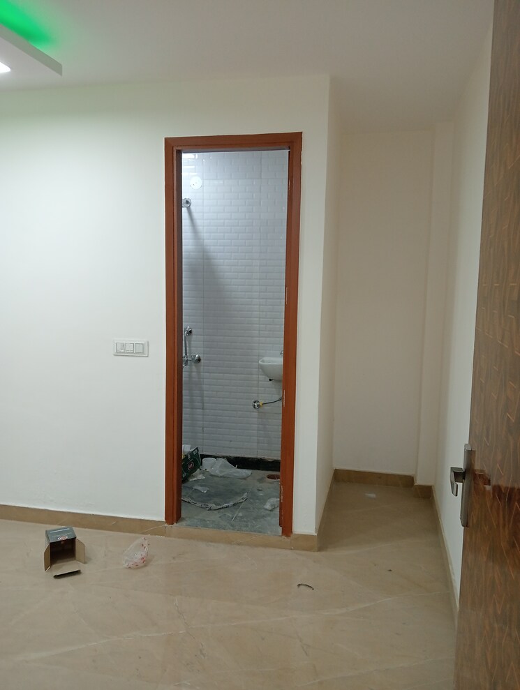 Room, govindpuri 2 Bedroom 580 Sq.Ft. Builder Floor In Govindpuri Delhi 8263624