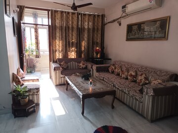 Living Room in 2 BHK Apartment at Platinum Enclave, Rohini Sector 18 – for Rent