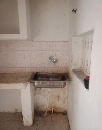 Kitchen in 2 BHK Villa at Aliganj – for Rent
