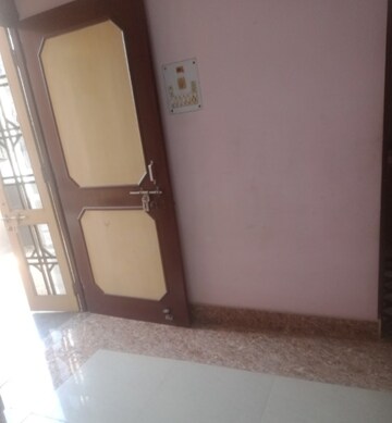 2 BHK Independent House For Rent in Aliganj