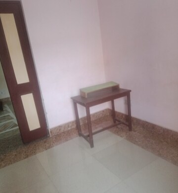 Living Room in 2 BHK Independent House at Aliganj – for Rent