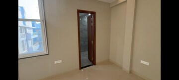 Room in 3 BHK Builder Floor at RWA Apartments Sector 40, Sector 40 – for Rent