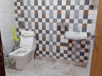  2 BHK Apartment at Panchsheel Vihar – for Rent