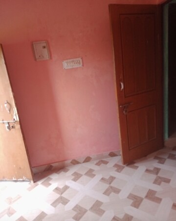 Room in 2 BHK Independent House at Aliganj – for Rent