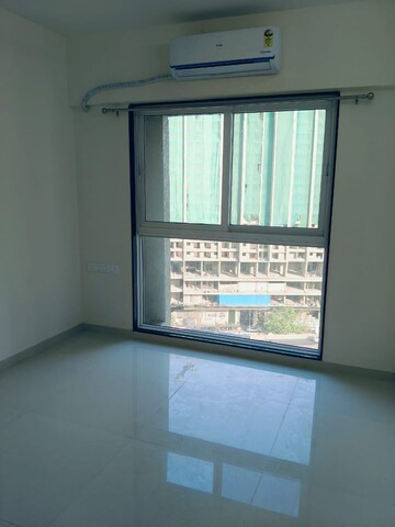 Room in 1 BHK Apartment at Ashar Axis, Majiwada – for Rent