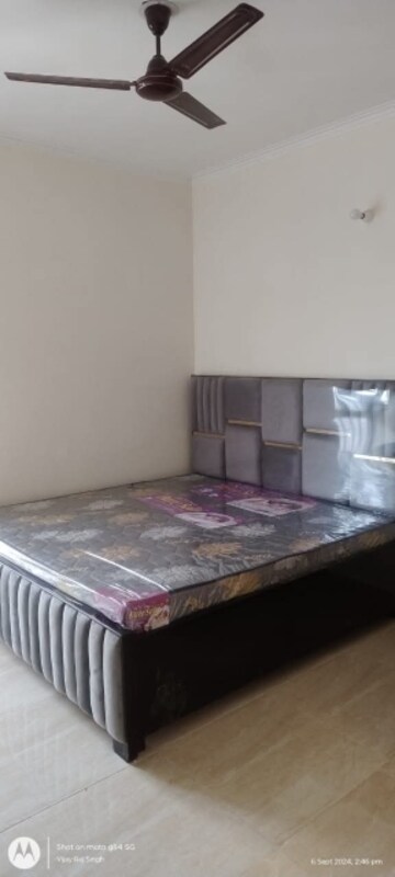 Bedroom in 2 BHK Apartment at Ajnara Homes, Sector 16b Greater Noida – for Rent