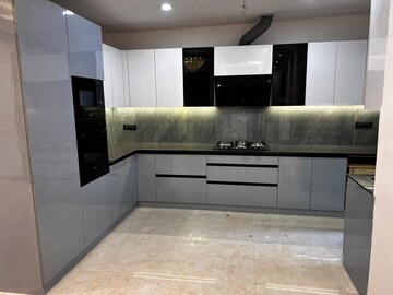 Kitchen in 3 BHK Builder Floor at Sector 9 – for Sale