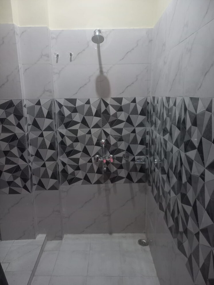 Bathroom, jankipuram 3 Bedroom 1400 Sq.Ft. Independent House In Jankipuram Lucknow 8263878