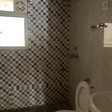 Bathroom in 3 BHK Apartment at Aditya City Apartments, Shahpur Bamheta – for Rent