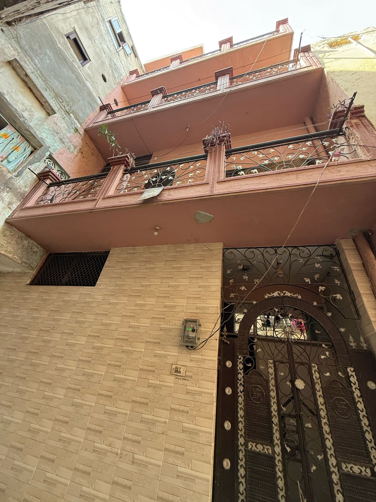 3 BHK Independent House For Sale in 3 Story Independent House