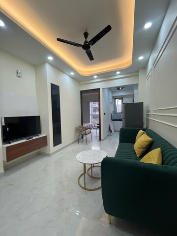Living Room in 2 BHK Builder Floor at Ansal Sushant Apartments, Sushant Lok I – for Rent