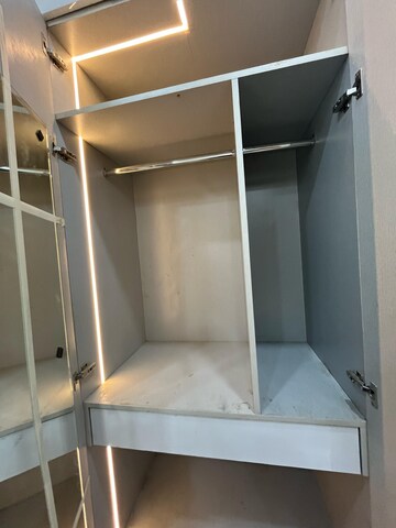 Bathroom in 2 BHK Builder Floor at Ansal Sushant Apartments, Sushant Lok I – for Rent