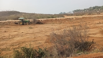  Plot For Sale in Gomti Nagar
