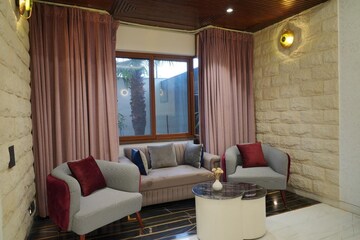 Living Room in 6+ BHK Independent House at Aerocity – for Sale