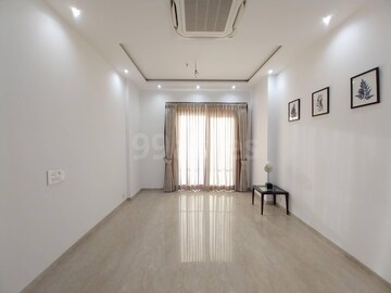 Building Lobby in 3 BHK Apartment at Arihant South Winds, Sector 41 – for Sale