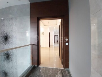 Building Lobby in 3 BHK Apartment at Arihant South Winds, Sector 41 – for Sale