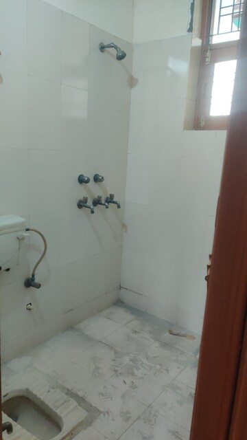 Bathroom in 2 BHK Builder Floor at RPS Paras Apartments, Sector 30 – for Rent