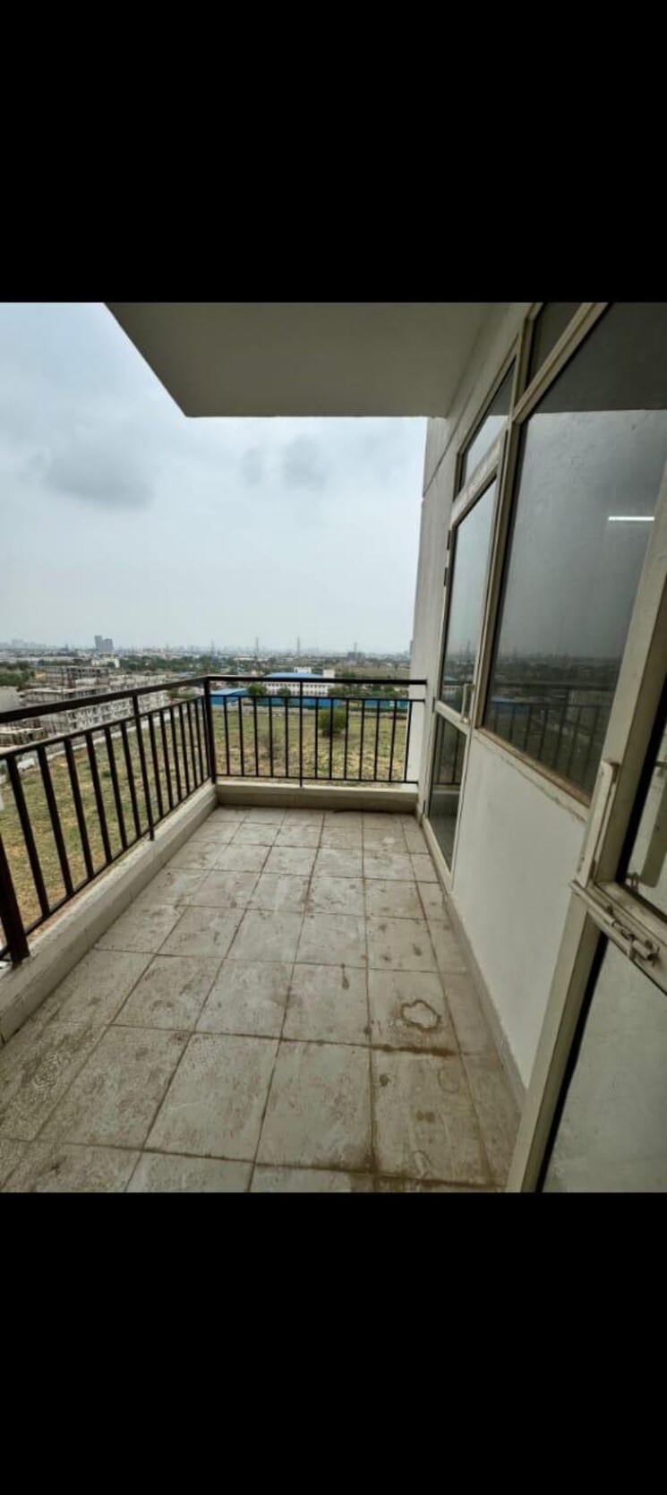 Balcony, suncity-avenue-76 2 Bedroom 735 Sq.Ft. Apartment In Sector 76 Gurgaon 8264297