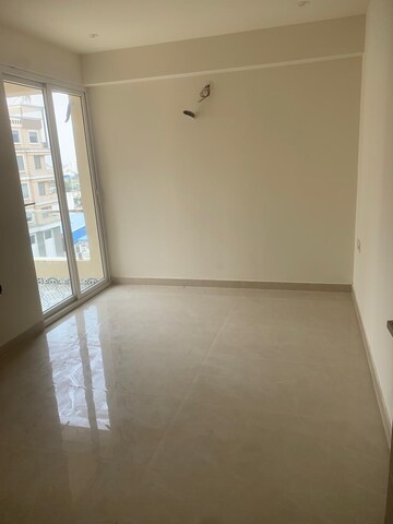 Room in 3 BHK Apartment at Chordias Shagun, Mansarovar – for Sale
