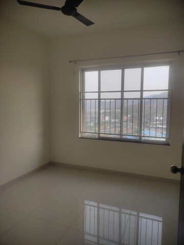 Room in 2 BHK Apartment at Kolte Patil R1 Life Republic, Hinjewadi – for Rent