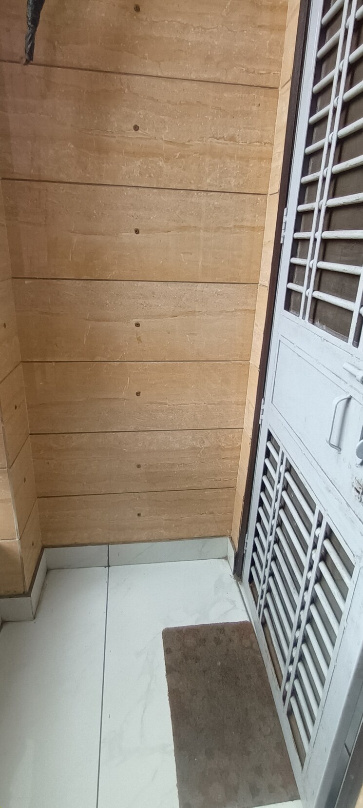 Kitchen, rohini sector 8 2.5 Bedroom 650 Sq.Ft. Builder Floor In Rohini Sector 8 Delhi 8264634