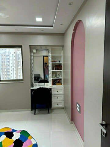 Building Lobby in 1.5 BHK Apartment at Lodha Casa Viva, Majiwada – for Rent