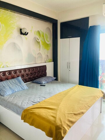 2 BHK Apartment For Sale in Windsor Paradise 2, Raj Nagar Extension