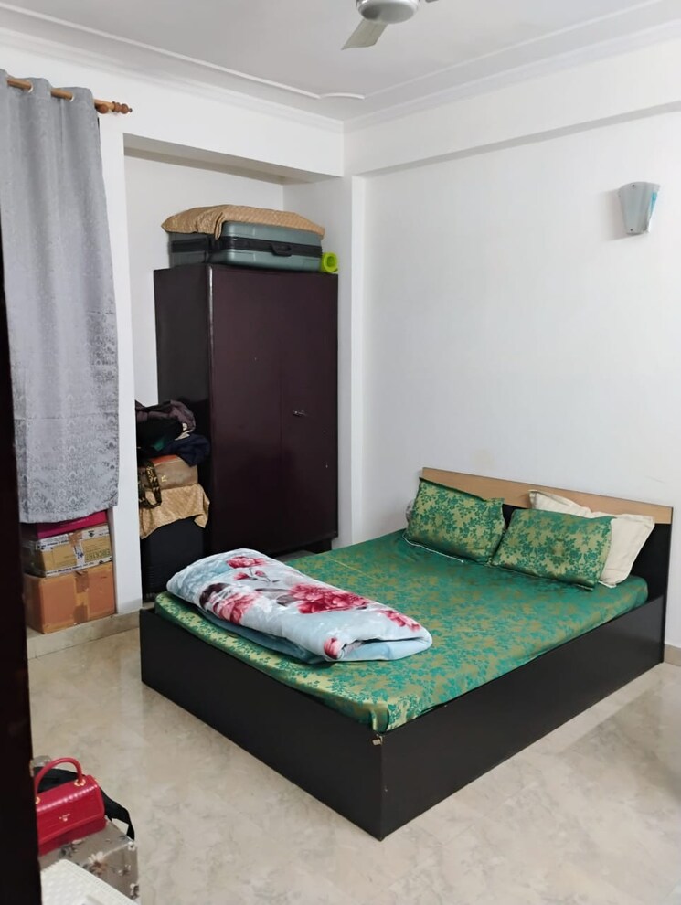 Bedroom, rwa-apartments-sector-51 3 Bedroom 200 Sq.Mt. Independent House In Sector 51 Noida 8264769