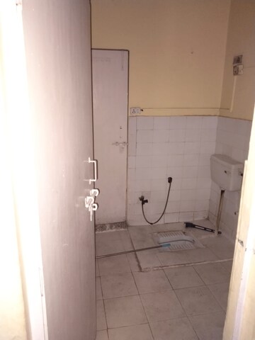 Bathroom in 2 BHK Builder Floor at Sector 23 – for Rent