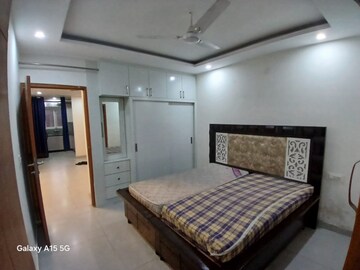 रेसिडेंशियल फ्लैट वर्ग फुट फॉर रीसेल इन गाज़ीपुर ज़िराकपुर  8264789