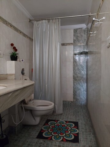 Bathroom in 3 BHK Builder Floor at Sector 23 – for Rent