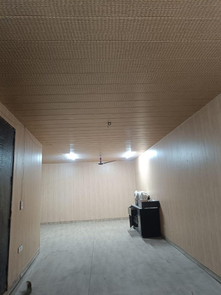 Room, unitech-the-world-spa 5 Bedroom 5200 Sq.Ft. Apartment In Sector 30 Gurgaon 8264810