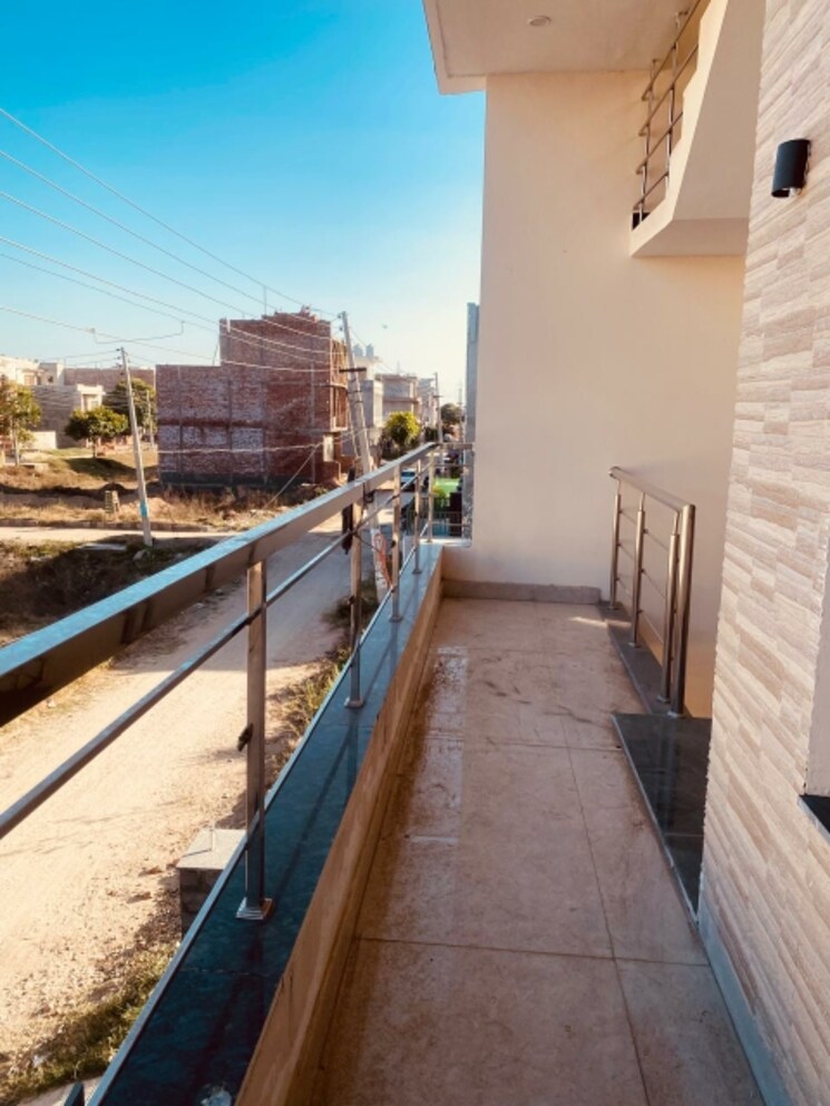 Balcony, sector 124 3 Bedroom 125 Sq.Yd. Independent House In Sector 124 Mohali 8264826