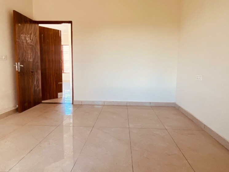 Room, sector 124 3 Bedroom 125 Sq.Yd. Independent House In Sector 124 Mohali 8264826