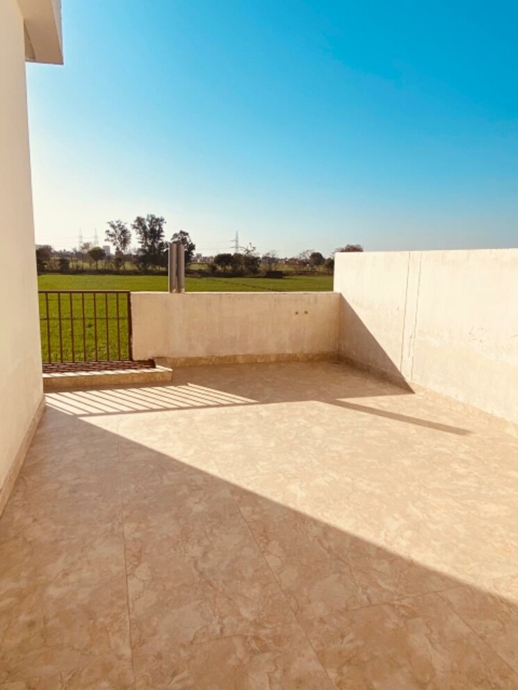 Balcony, sector 124 3 Bedroom 125 Sq.Yd. Independent House In Sector 124 Mohali 8264826