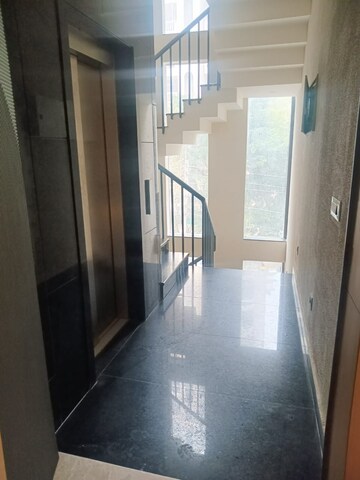 Building Lobby in 4 BHK Builder Floor at Sector 39 – for Sale