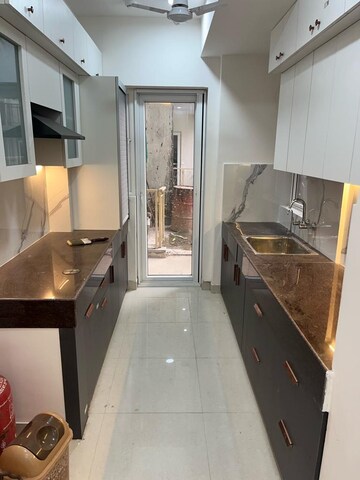 Kitchen in 3.5 BHK Apartment at Pareena Micasa, Sector 68 – for Rent